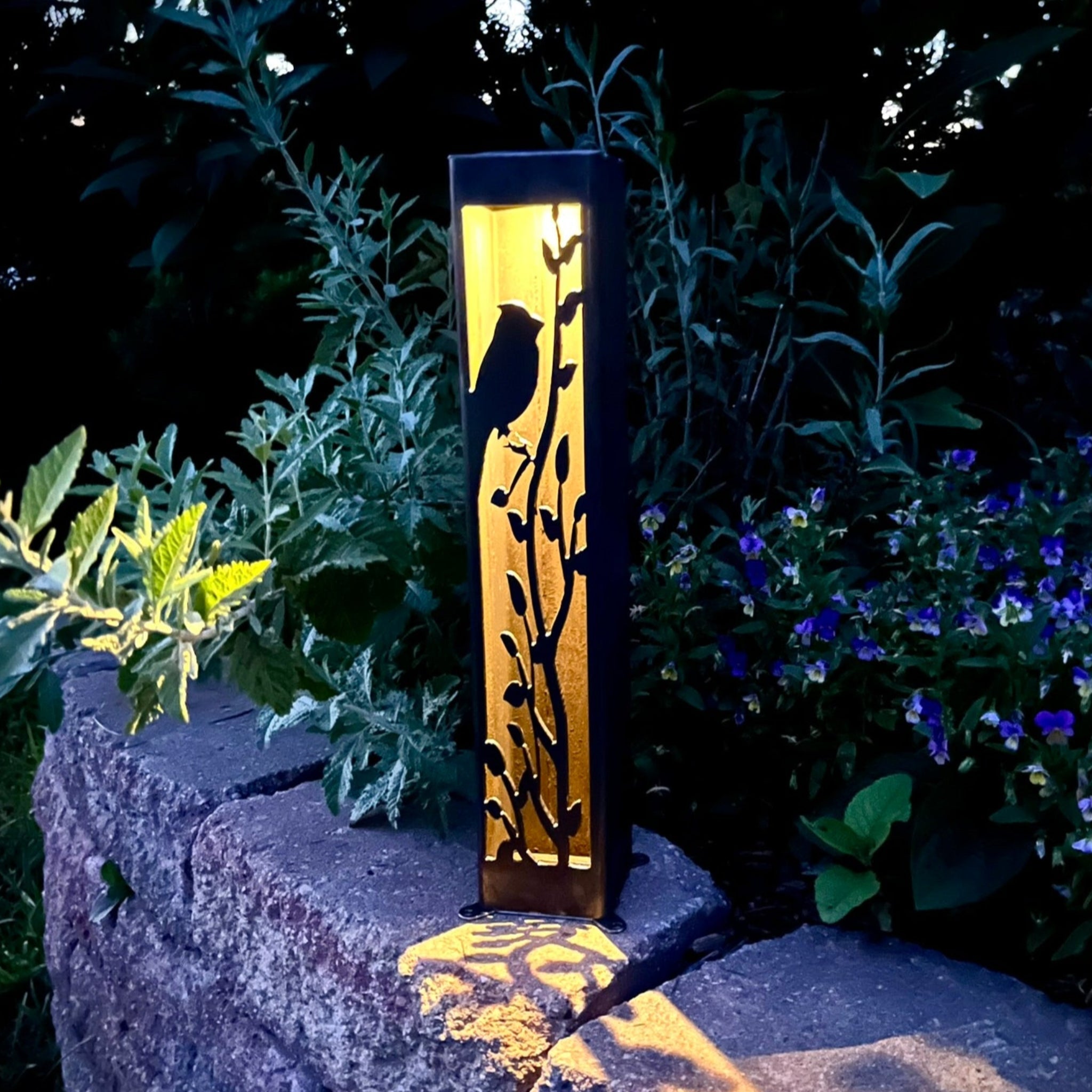 Cardinal at Dusk Luminary Pillar w/ Solar Cap | Steel