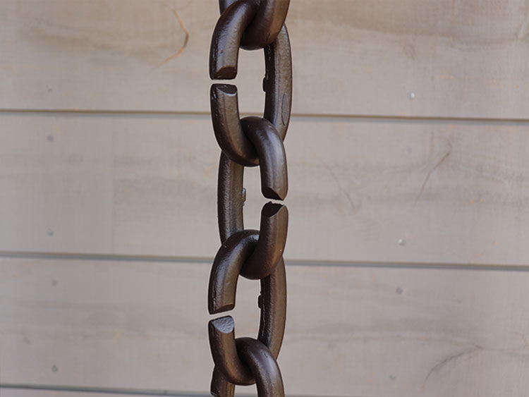 Cast Oval Links Rain Chain Assembled