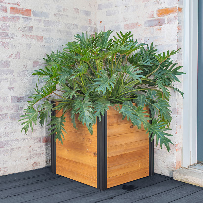 Mezza 22” Cube Planter